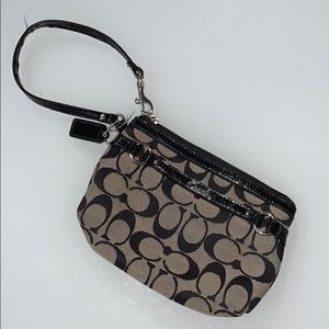 COACH Wristlet Wallet Purse